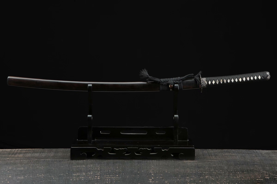 三色铜“青龙刀盘”武士刀（黑檀