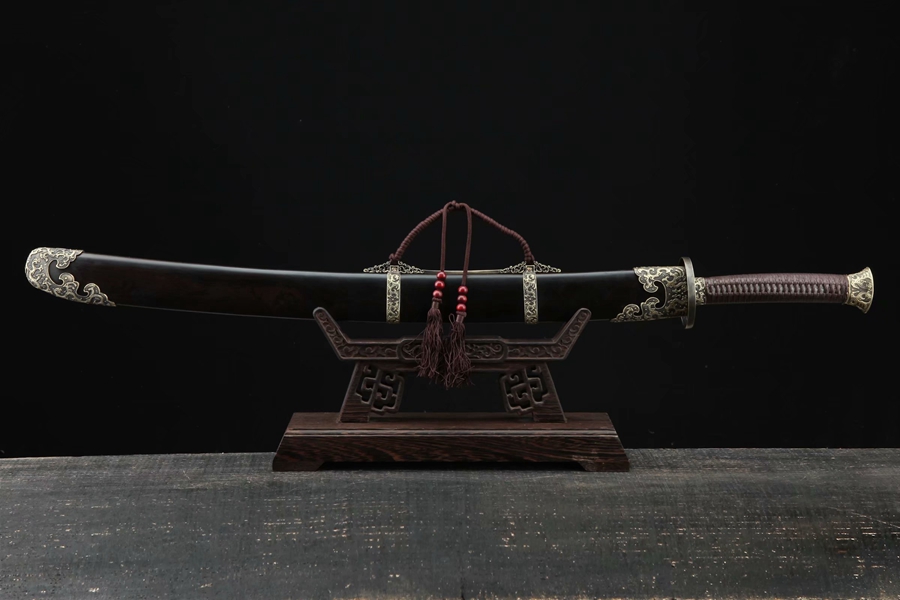 三色铜“青龙刀盘”武士刀（黑檀