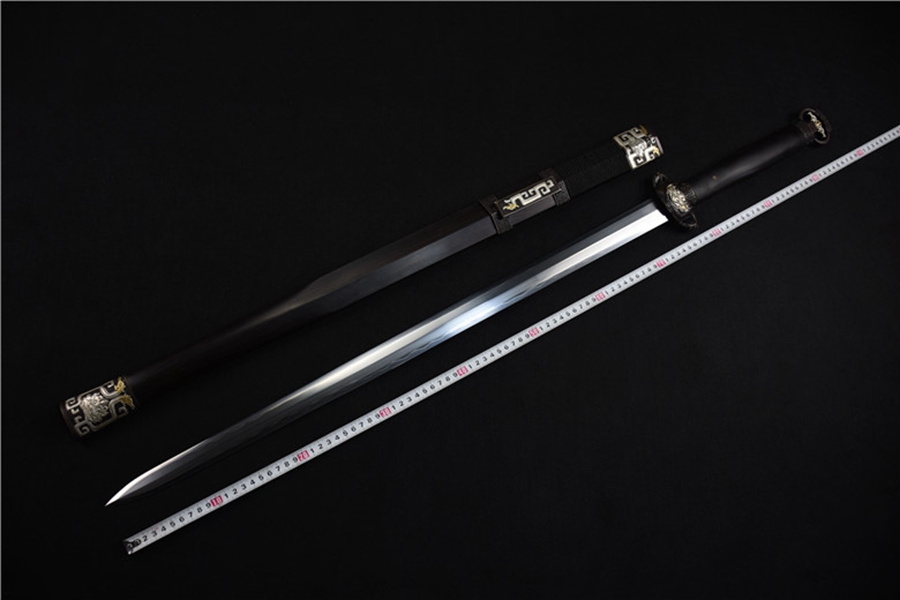 三色铜“青龙刀盘”武士刀（黑檀