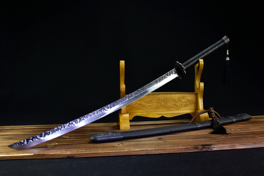 三色铜“青龙刀盘”武士刀（黑檀