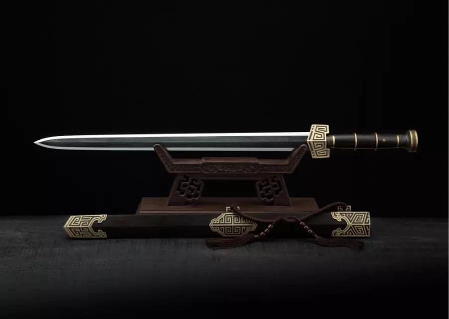 三色铜“青龙刀盘”武士刀（黑檀