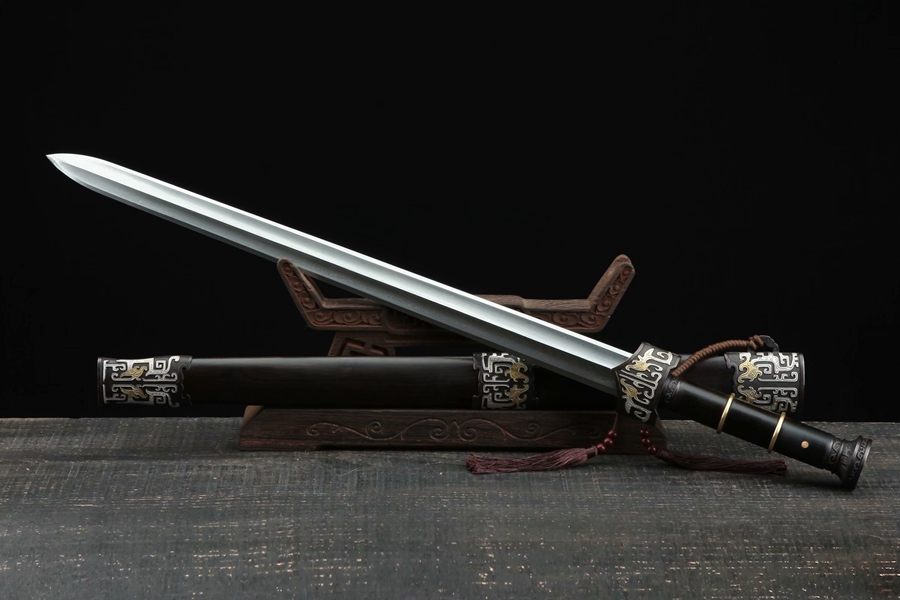 三色铜“青龙刀盘”武士刀（黑檀