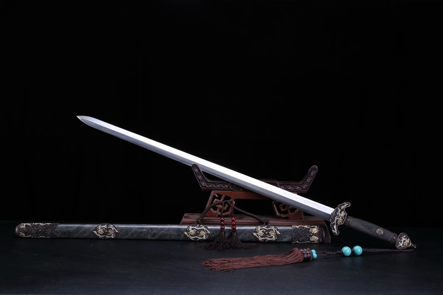 三色铜“青龙刀盘”武士刀（黑檀