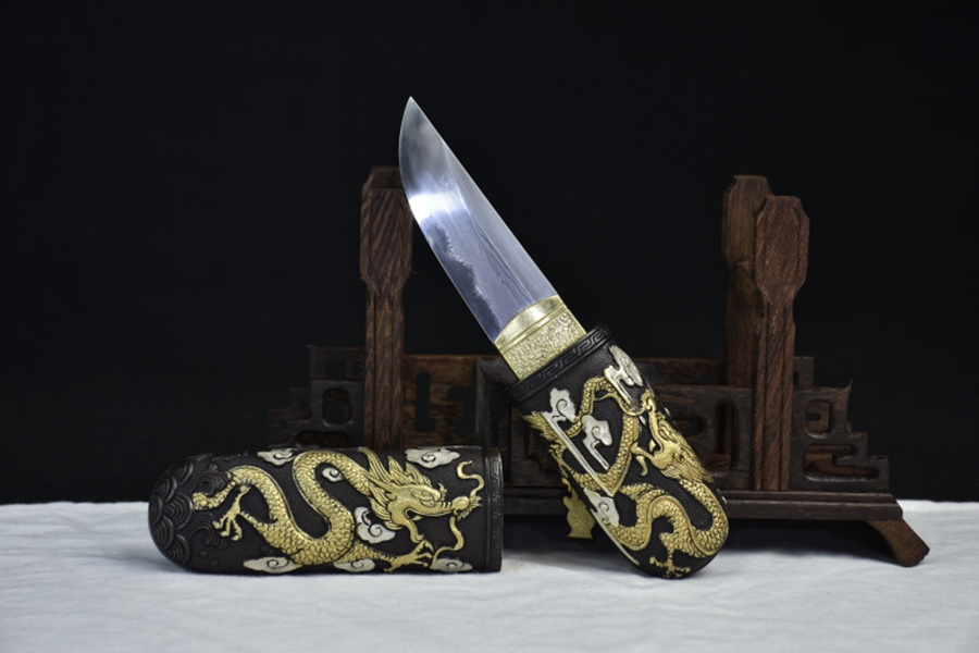 三色铜“青龙刀盘”武士刀（黑檀
