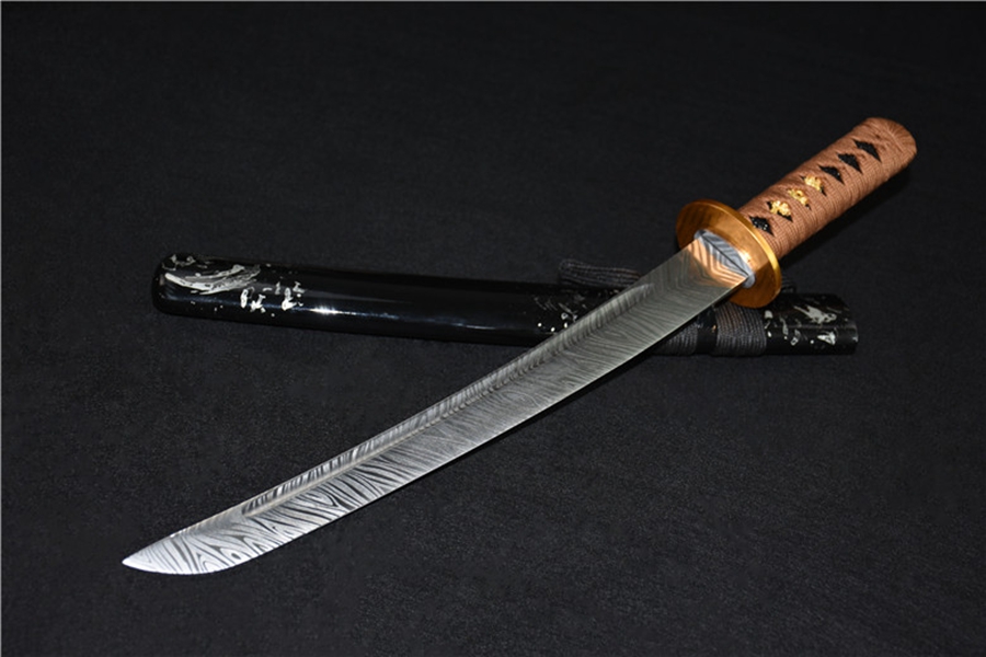 三色铜“青龙刀盘”武士刀（黑檀