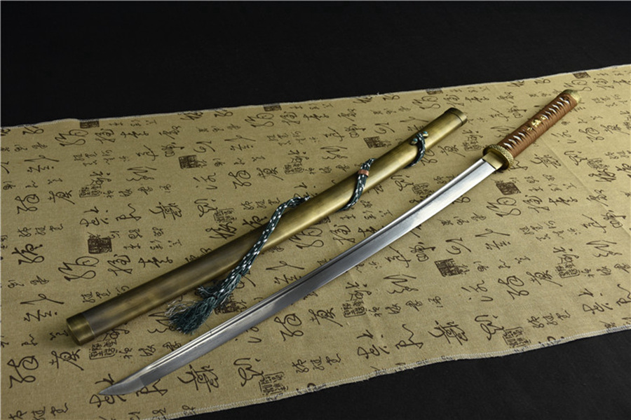 三色铜“青龙刀盘”武士刀（黑檀