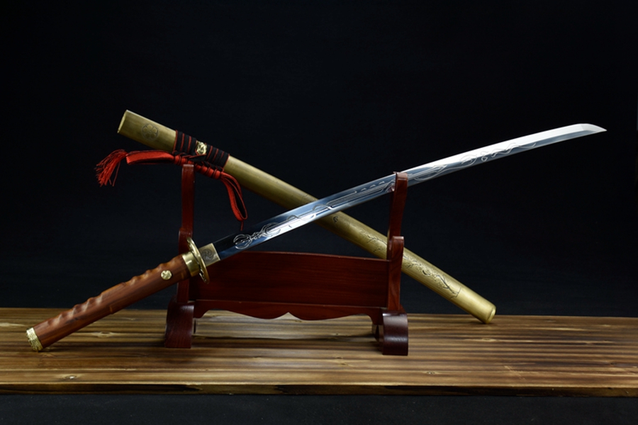 三色铜“青龙刀盘”武士刀（黑檀