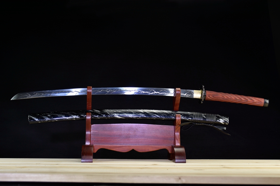 三色铜“青龙刀盘”武士刀（黑檀