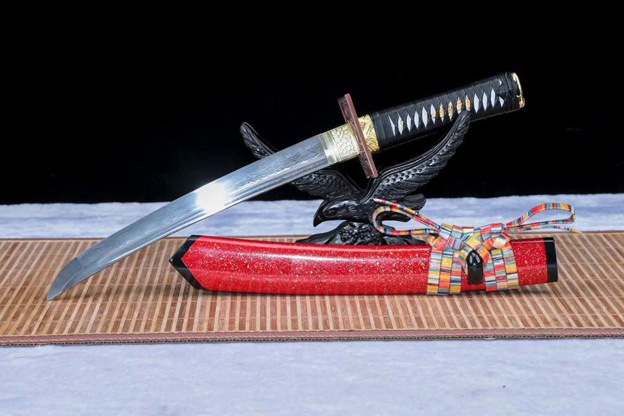 三色铜“青龙刀盘”武士刀（黑檀