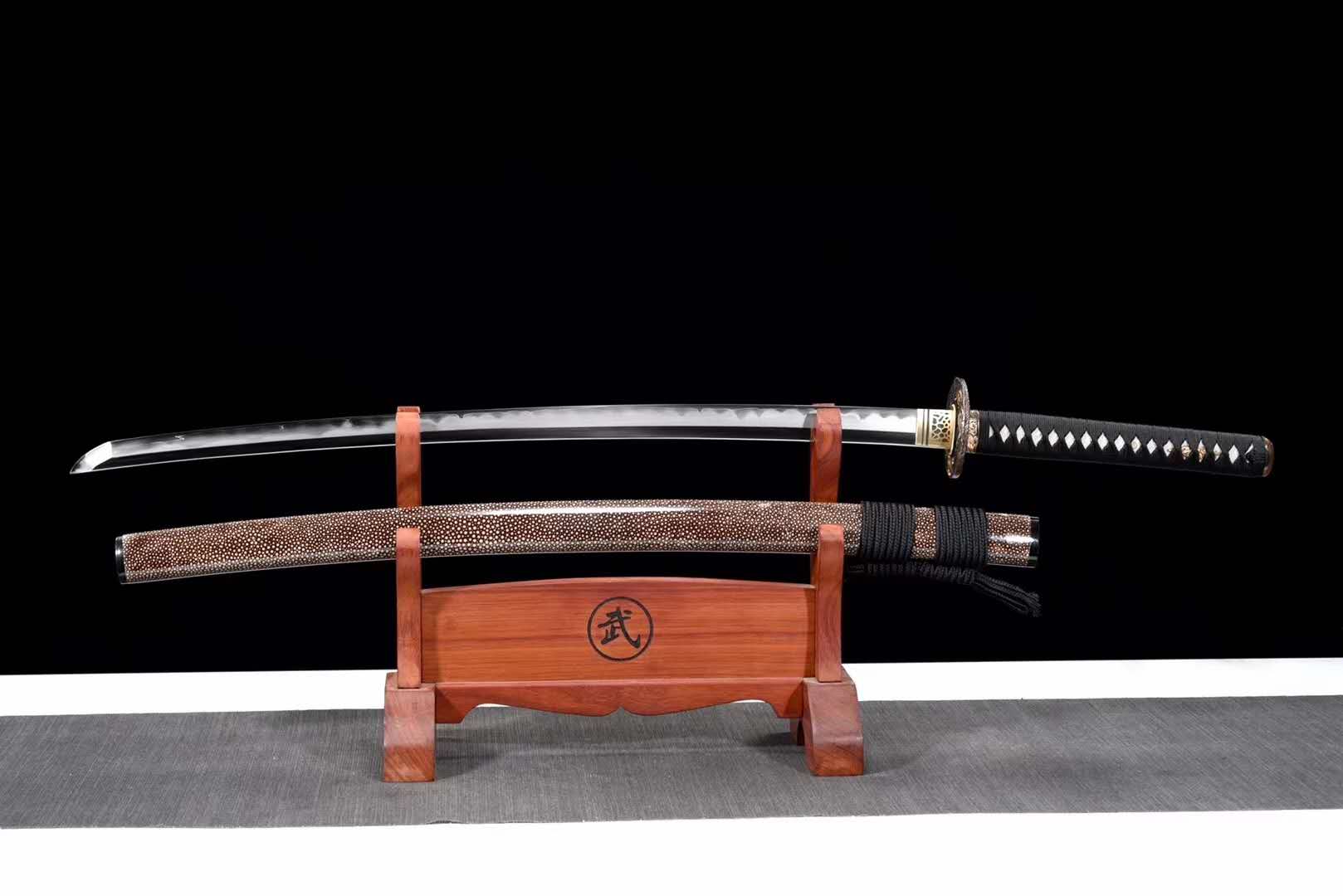 三色铜“青龙刀盘”武士刀（黑檀