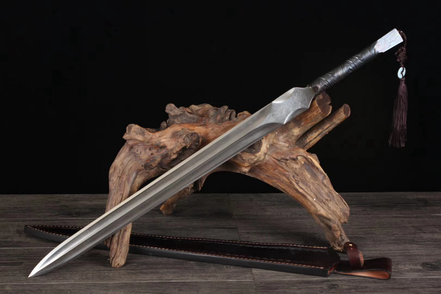 三色铜“青龙刀盘”武士刀（黑檀