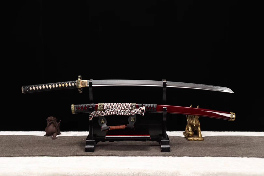 三色铜“青龙刀盘”武士刀（黑檀