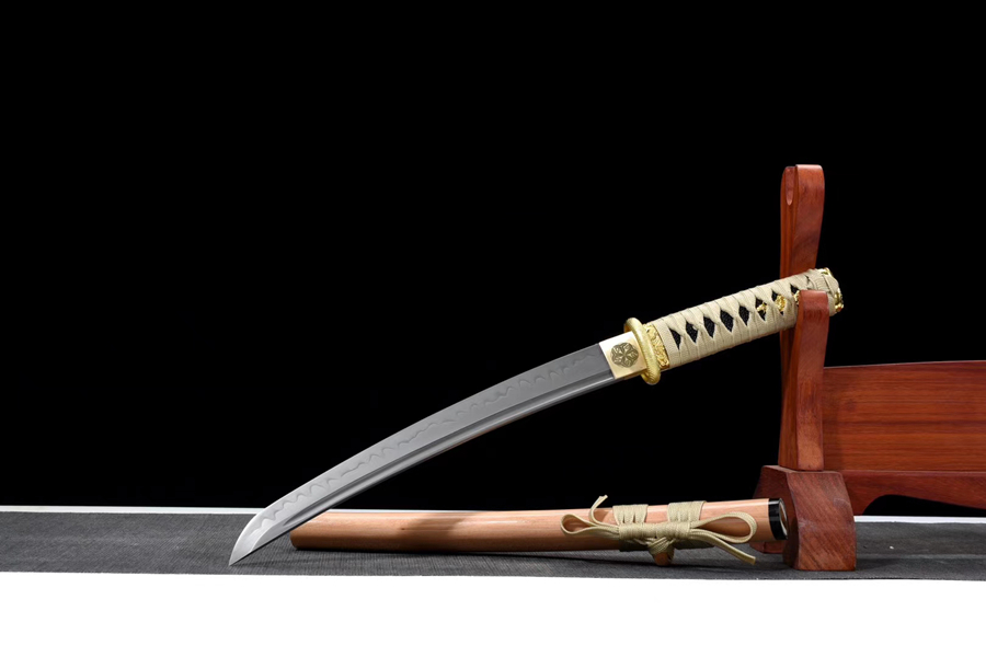 三色铜“青龙刀盘”武士刀（黑檀