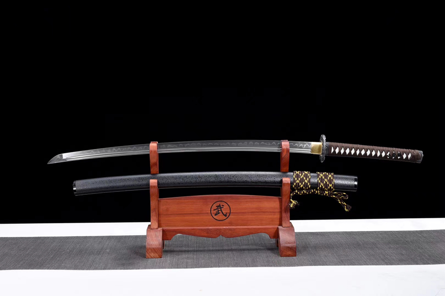 三色铜“青龙刀盘”武士刀（黑檀