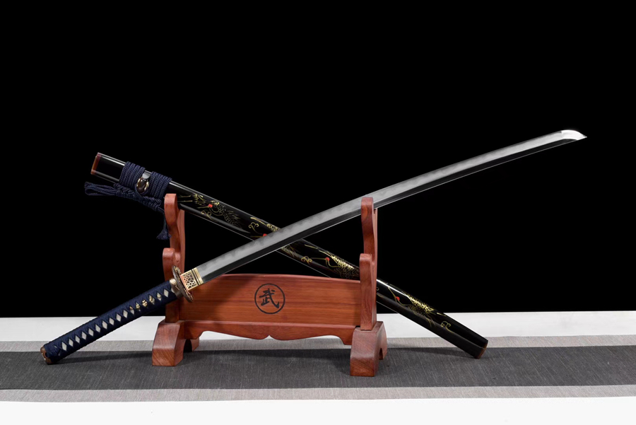 三色铜“青龙刀盘”武士刀（黑檀