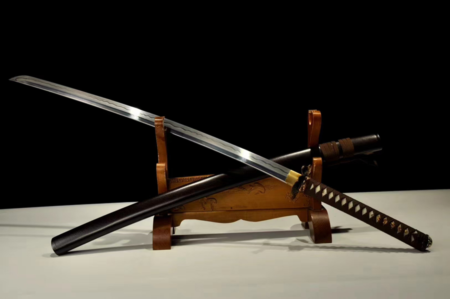 三色铜“青龙刀盘”武士刀（黑檀