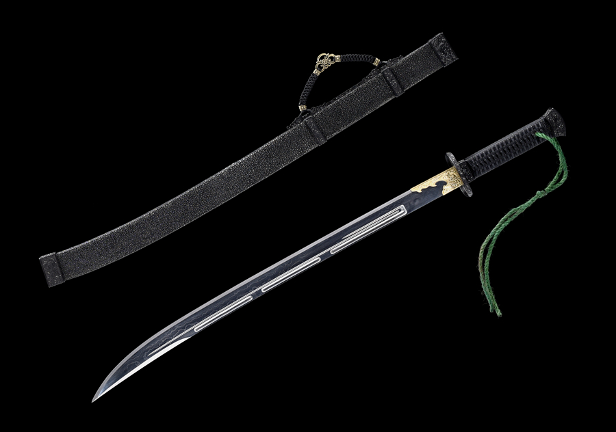 三色铜“青龙刀盘”武士刀（黑檀