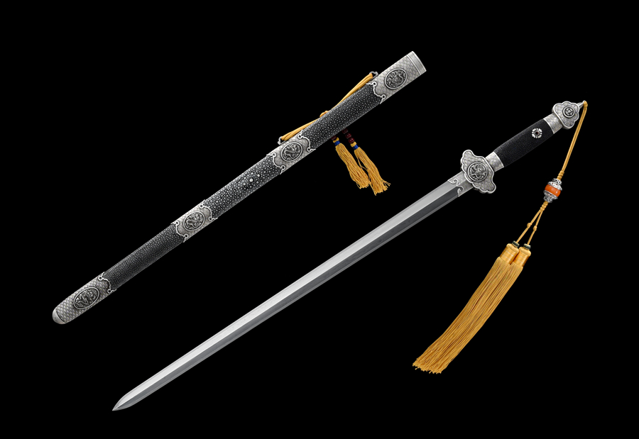 三色铜“青龙刀盘”武士刀（黑檀