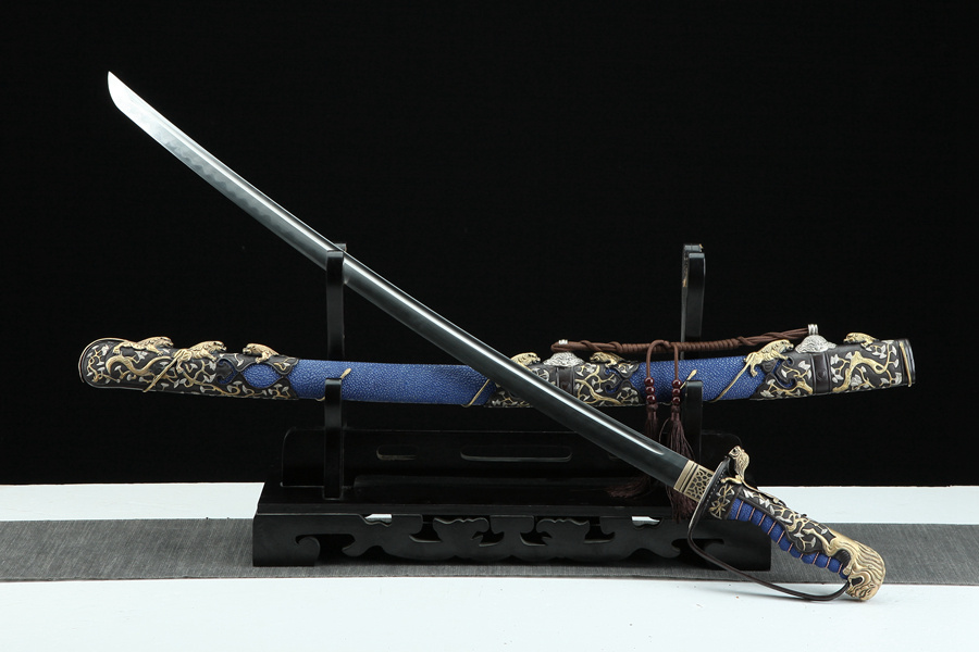 三色铜“青龙刀盘”武士刀（黑檀