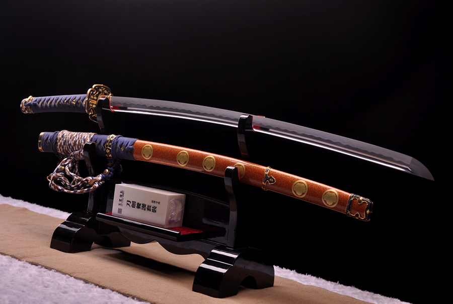 三色铜“青龙刀盘”武士刀（黑檀