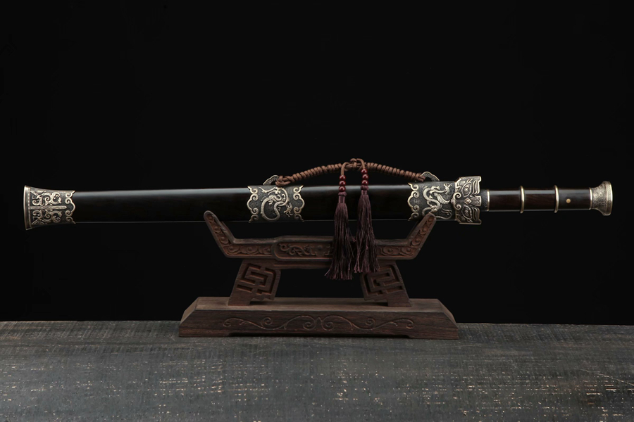 三色铜“青龙刀盘”武士刀（黑檀