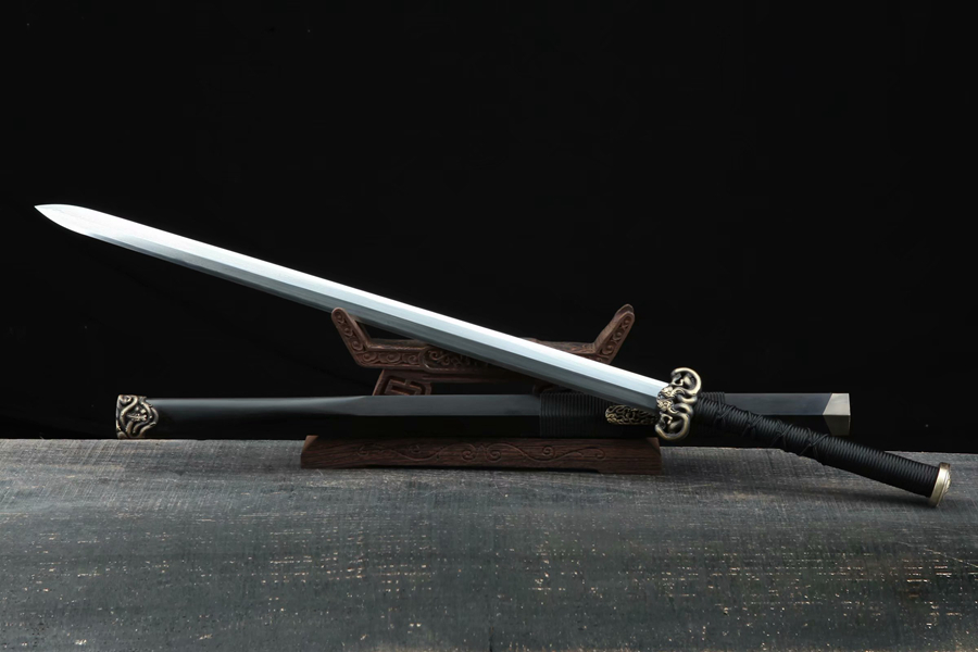 三色铜“青龙刀盘”武士刀（黑檀
