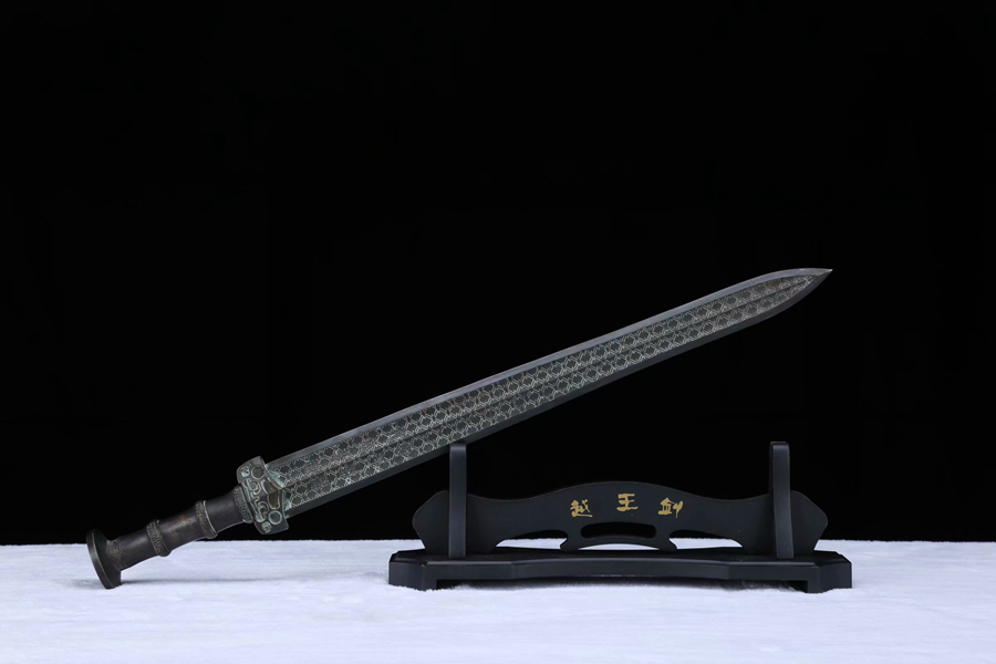 三色铜“青龙刀盘”武士刀（黑檀