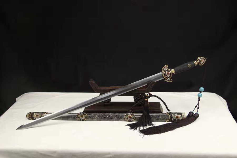 三色铜“青龙刀盘”武士刀（黑檀