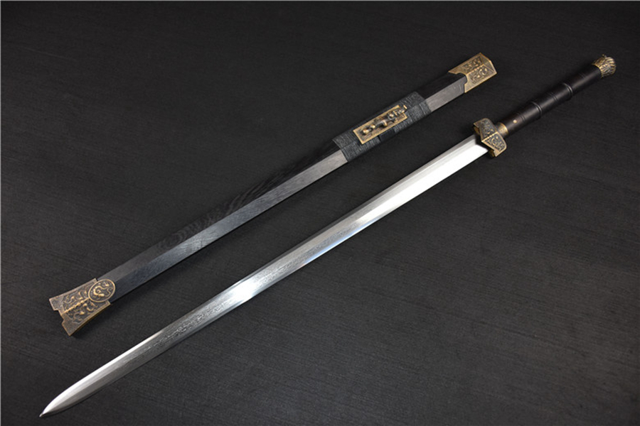 三色铜“青龙刀盘”武士刀（黑檀