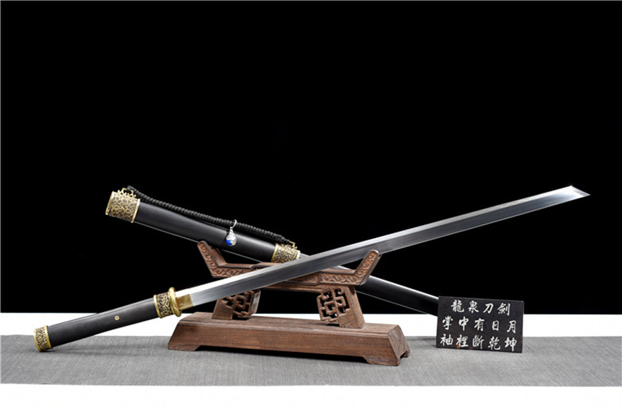 三色铜“青龙刀盘”武士刀（黑檀