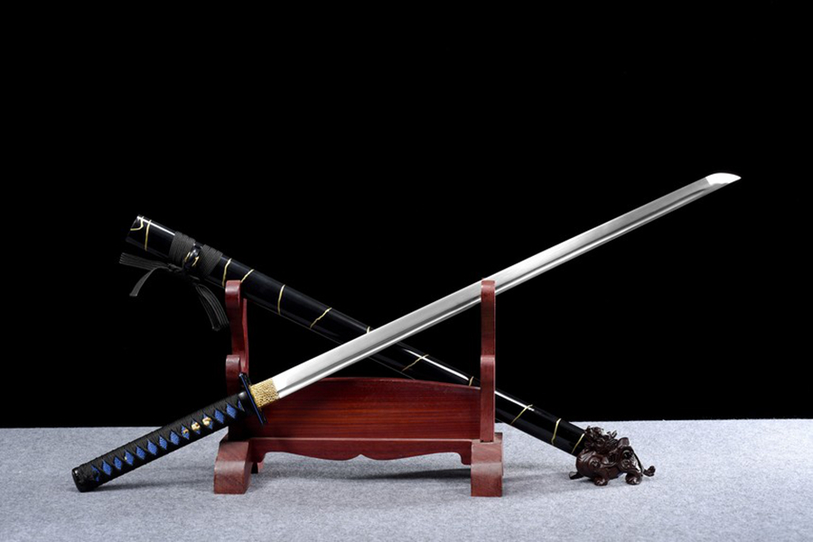 三色铜“青龙刀盘”武士刀（黑檀