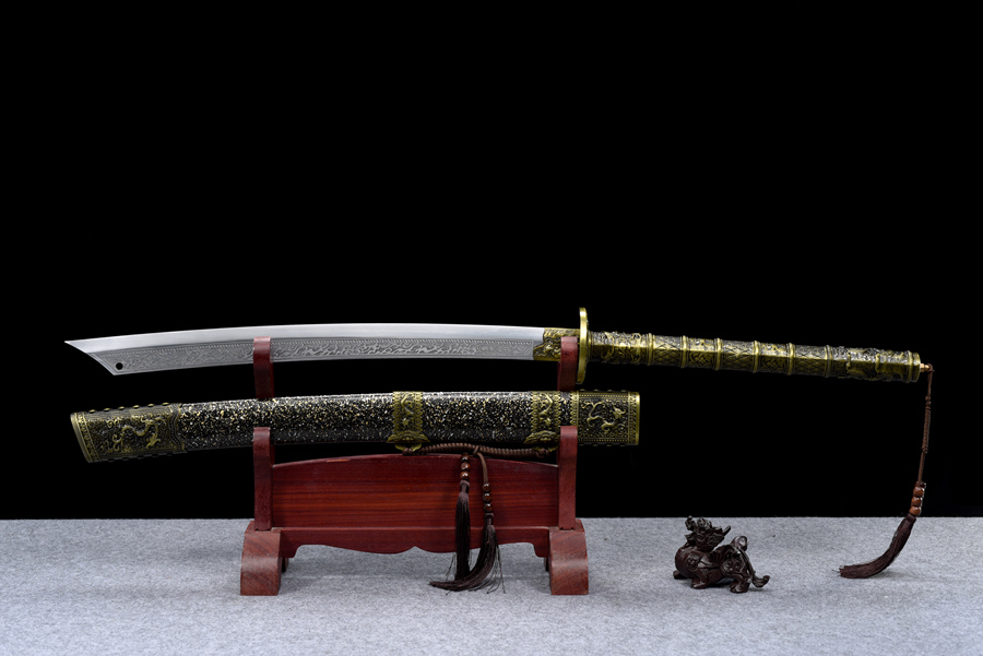 三色铜“青龙刀盘”武士刀（黑檀
