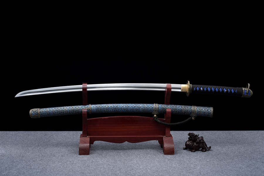 三色铜“青龙刀盘”武士刀（黑檀