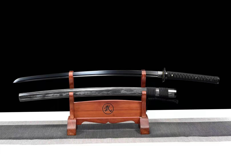 三色铜“青龙刀盘”武士刀（黑檀