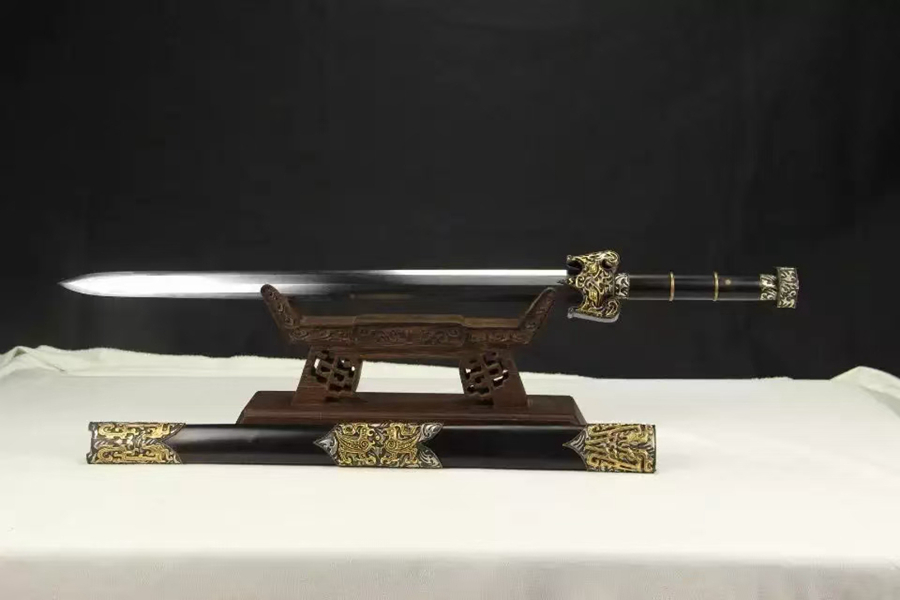 三色铜“青龙刀盘”武士刀（黑檀