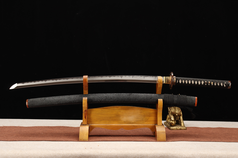 三色铜“青龙刀盘”武士刀（黑檀