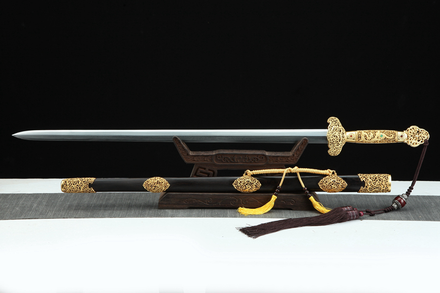 三色铜“青龙刀盘”武士刀（黑檀