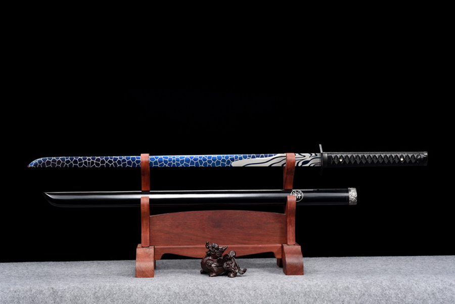 三色铜“青龙刀盘”武士刀（黑檀