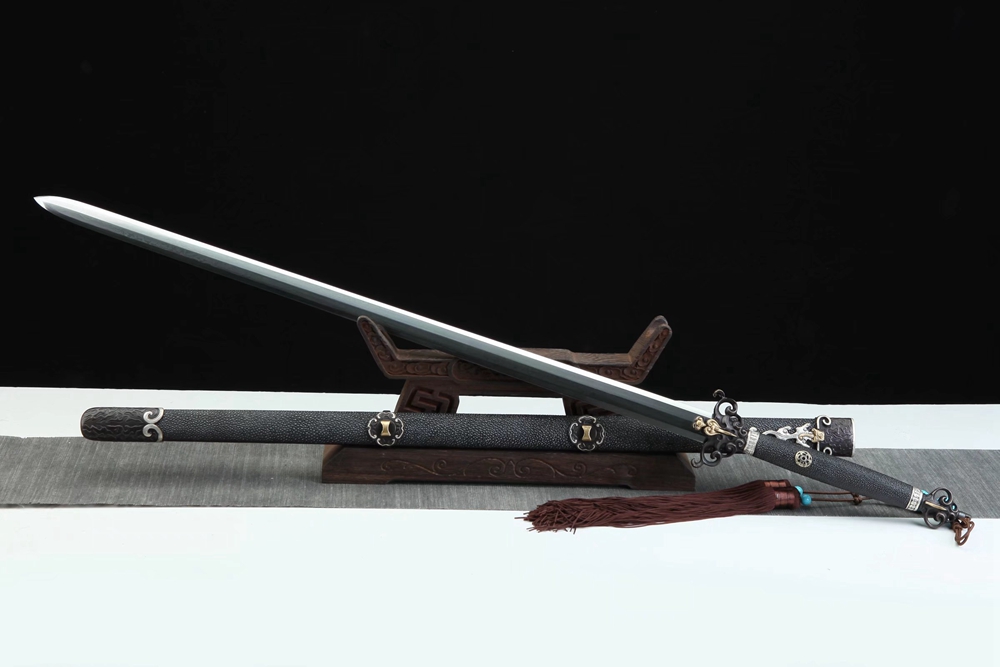三色铜“青龙刀盘”武士刀（黑檀
