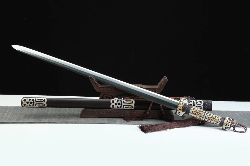 三色铜“青龙刀盘”武士刀（黑檀