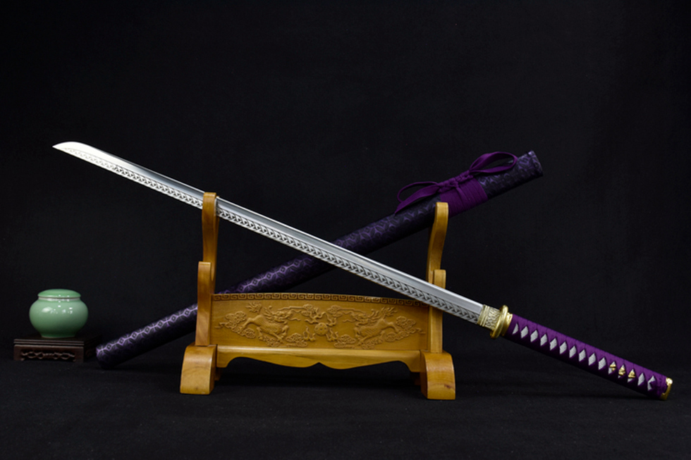 三色铜“青龙刀盘”武士刀（黑檀