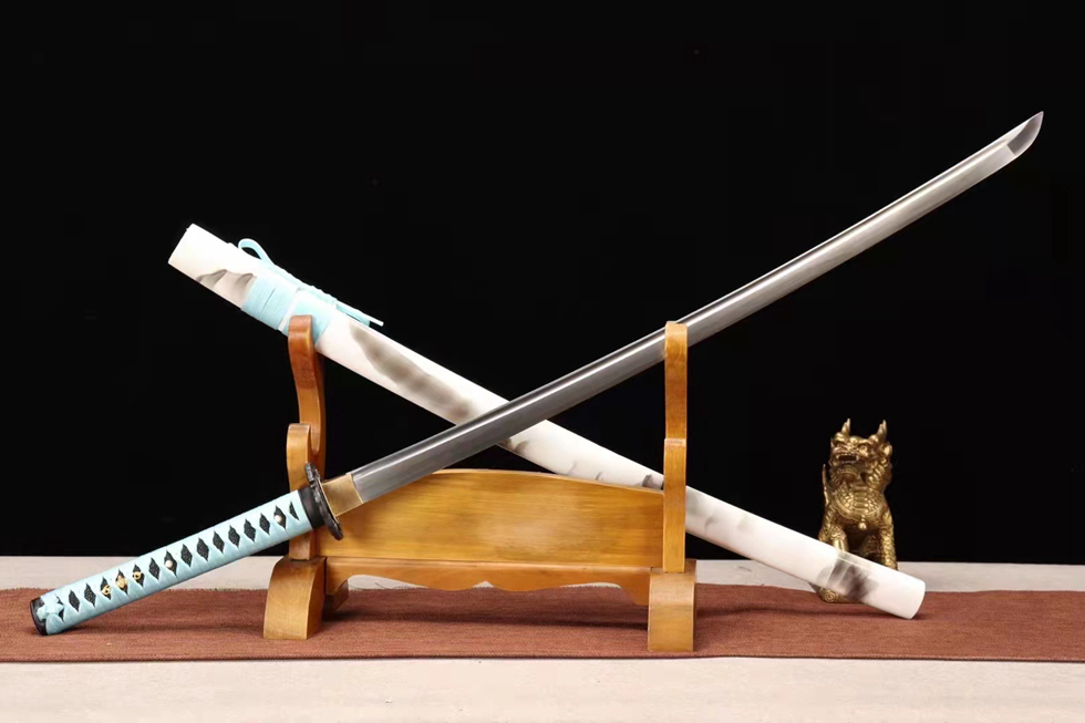 三色铜“青龙刀盘”武士刀（黑檀