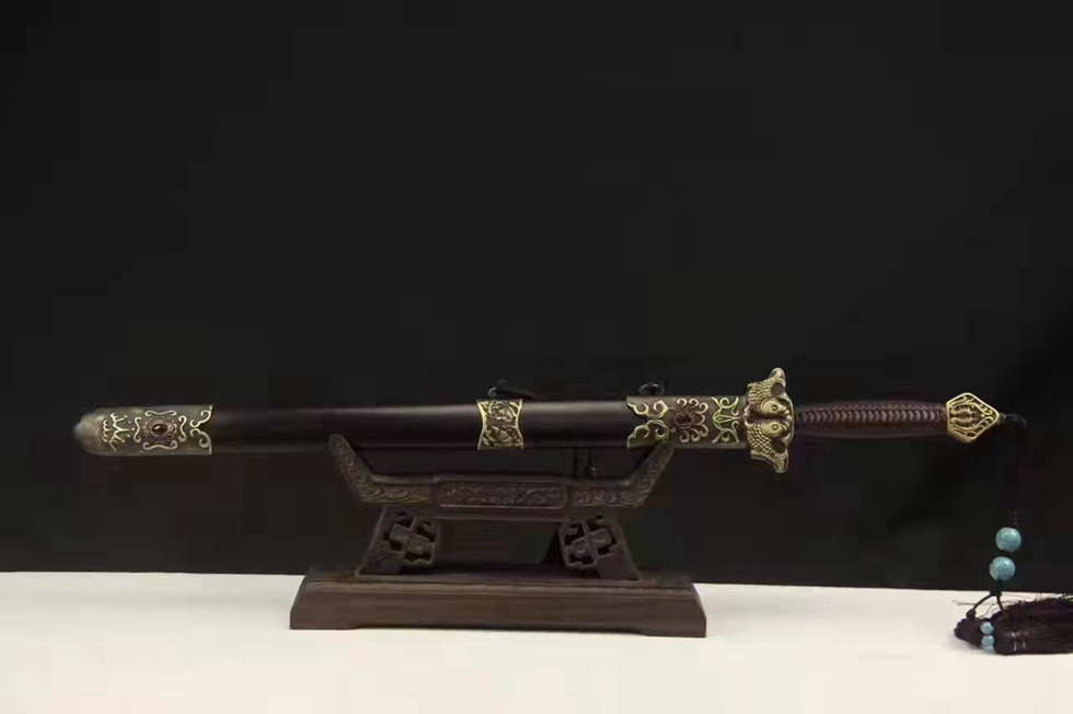 三色铜“青龙刀盘”武士刀（黑檀