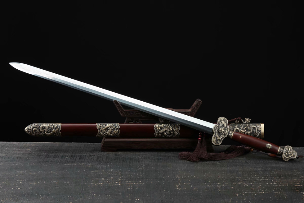 三色铜“青龙刀盘”武士刀（黑檀
