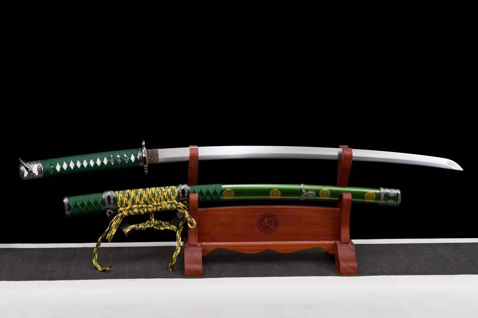 三色铜“青龙刀盘”武士刀（黑檀