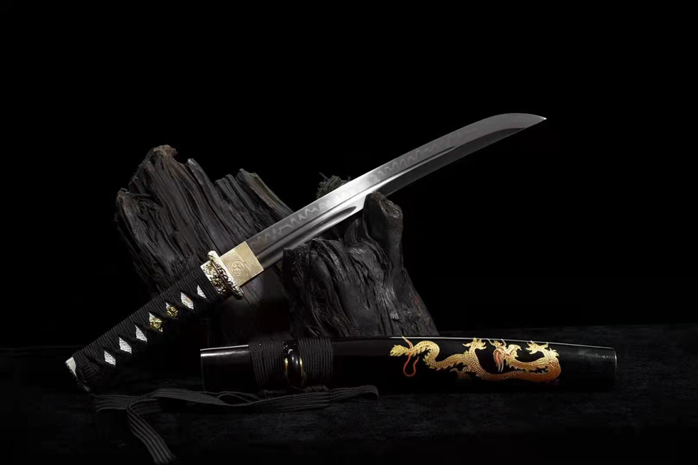 三色铜“青龙刀盘”武士刀（黑檀