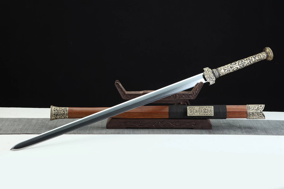 三色铜“青龙刀盘”武士刀（黑檀