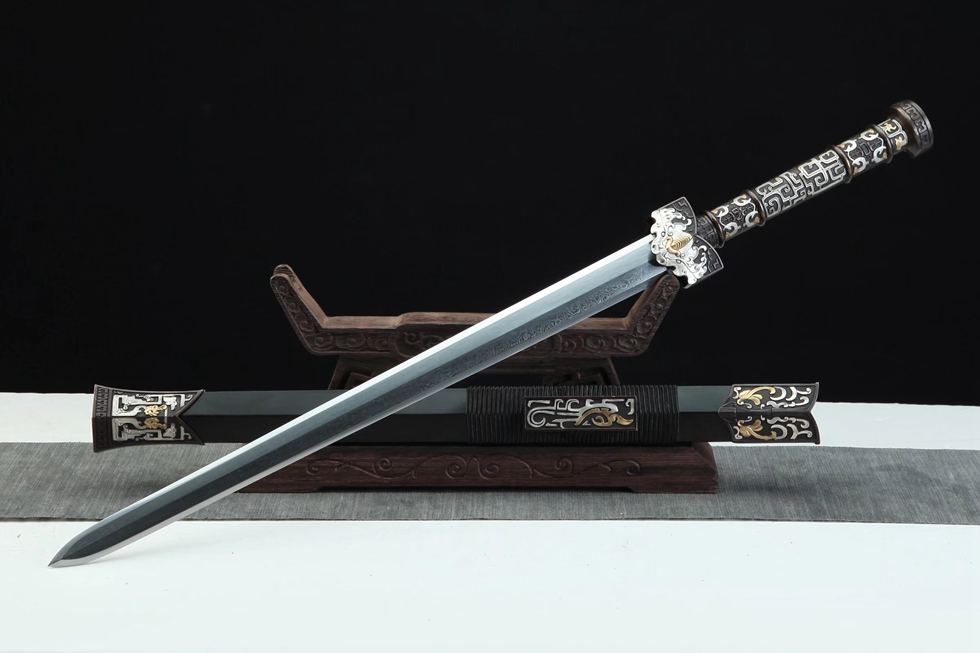 三色铜“青龙刀盘”武士刀（黑檀