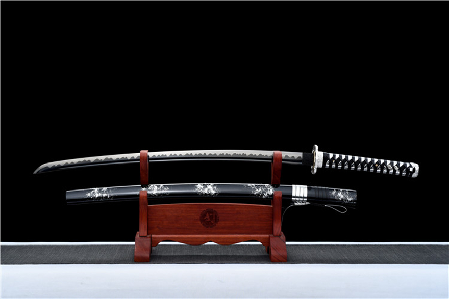 三色铜“青龙刀盘”武士刀（黑檀