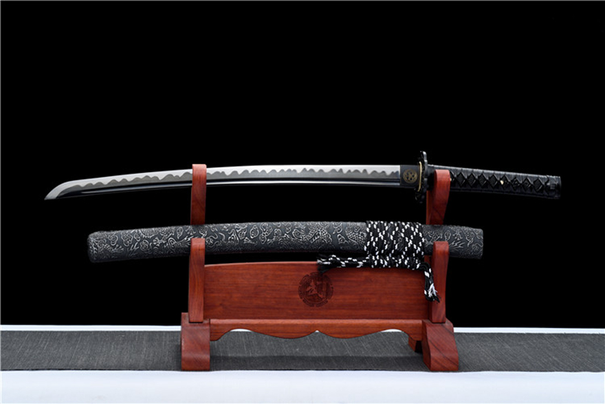 三色铜“青龙刀盘”武士刀（黑檀